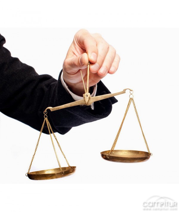 Luna – Ferezuelo Abogados 