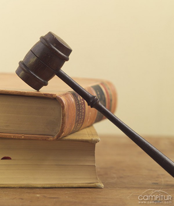 Luna – Ferezuelo Abogados 