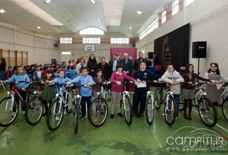 Entregados los premios Vivir el Parlamento en Llerena 