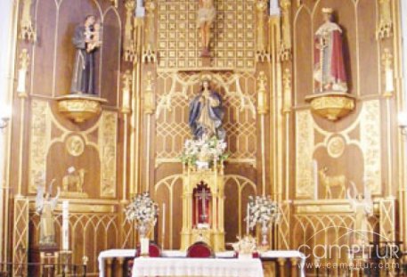 Vecinos de Granja piden solución al deterioro de la iglesia 